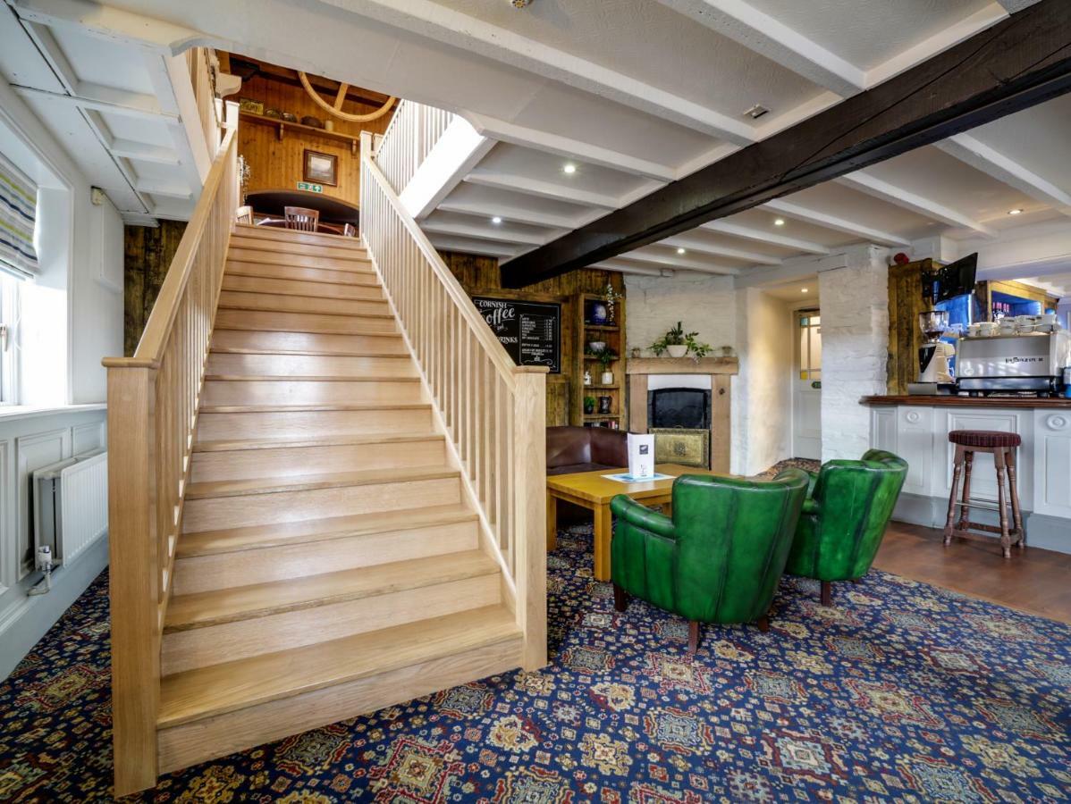 Hotel The Swan 3*